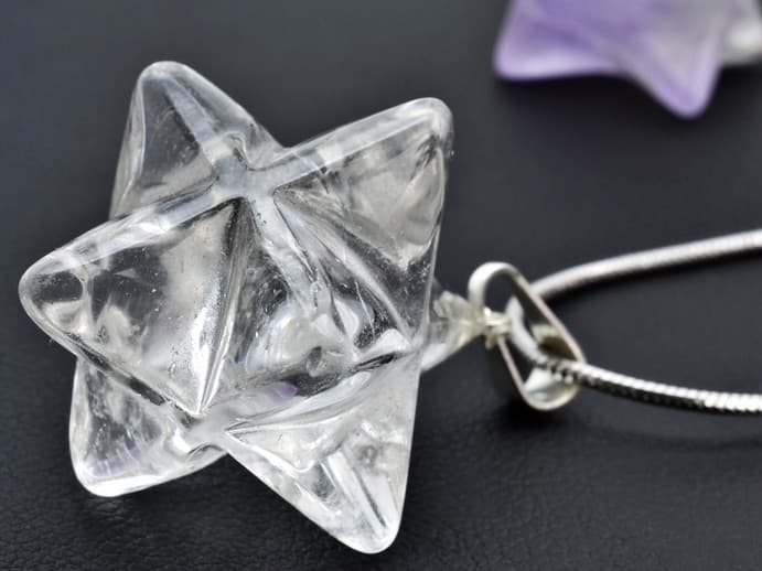 Minerální přívěsek Merkaba Mae, Křišťál
