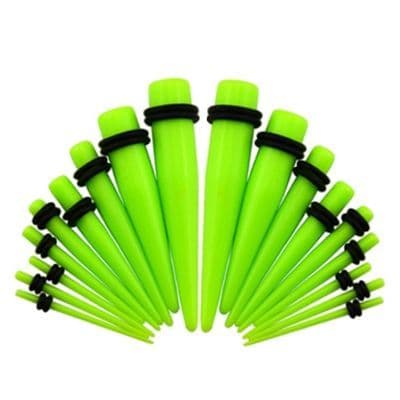 Akrylátový roztahovák do ucha světle zelený (4 mm)