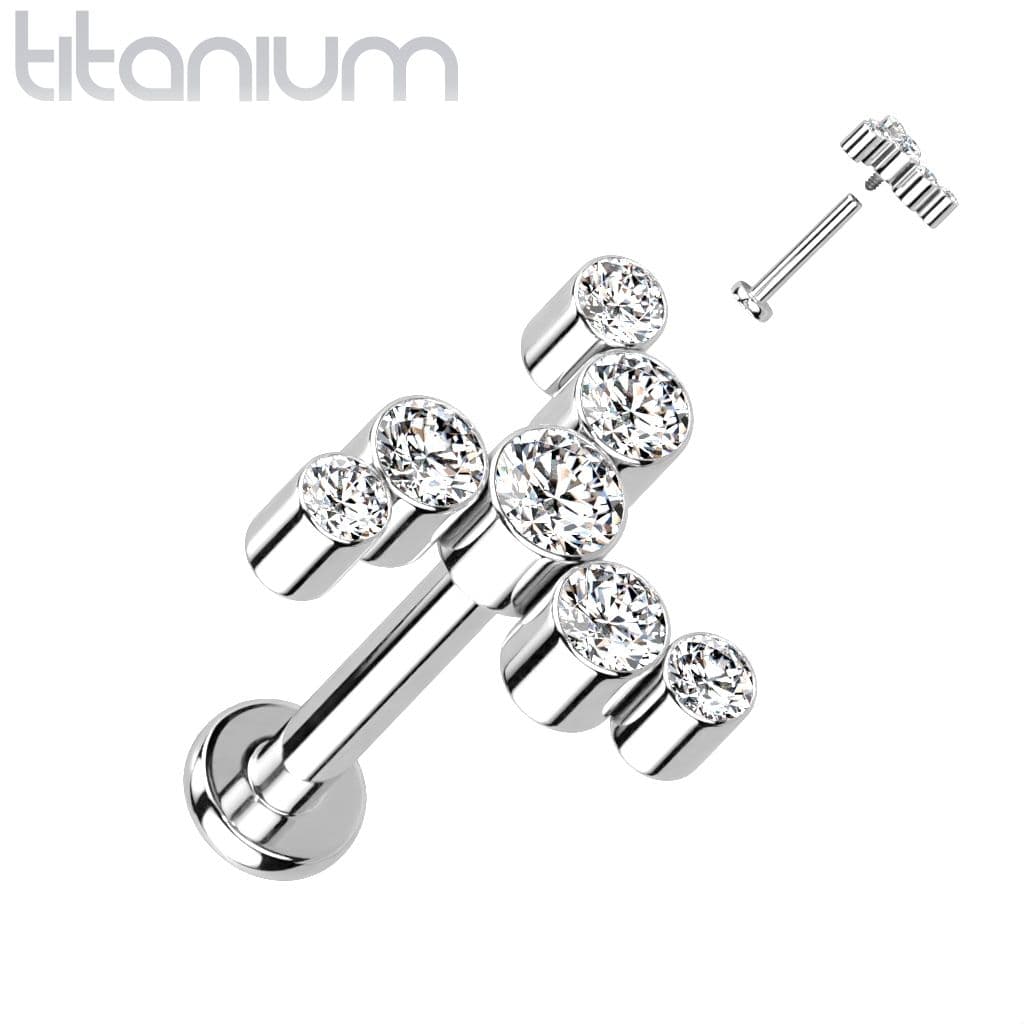Piercing do brady / ucha TITAN (1,2 x 8 mm)