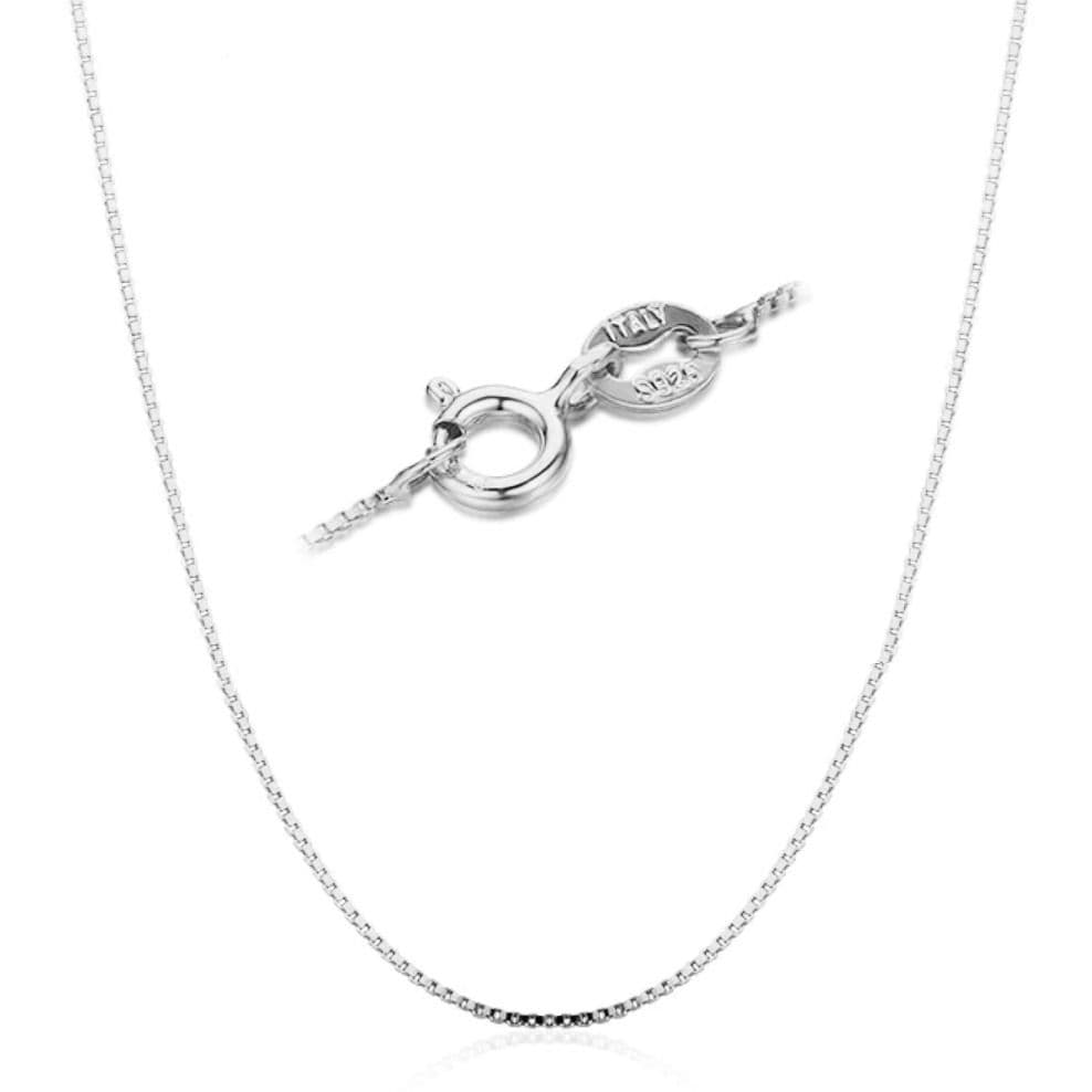 Stříbrný řetízek - čtvercový, tl. 0,7 mm (80 cm, 1,29 g) — Marre.cz