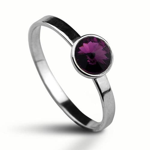 Stříbrný prsten s kamenem Crystals from Swarovski, barva: AMETHYST (1,44 g, 54)